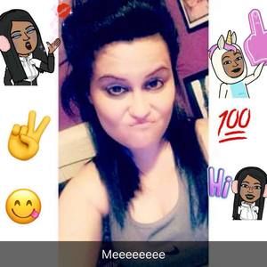 Meet your Posher, Desiree